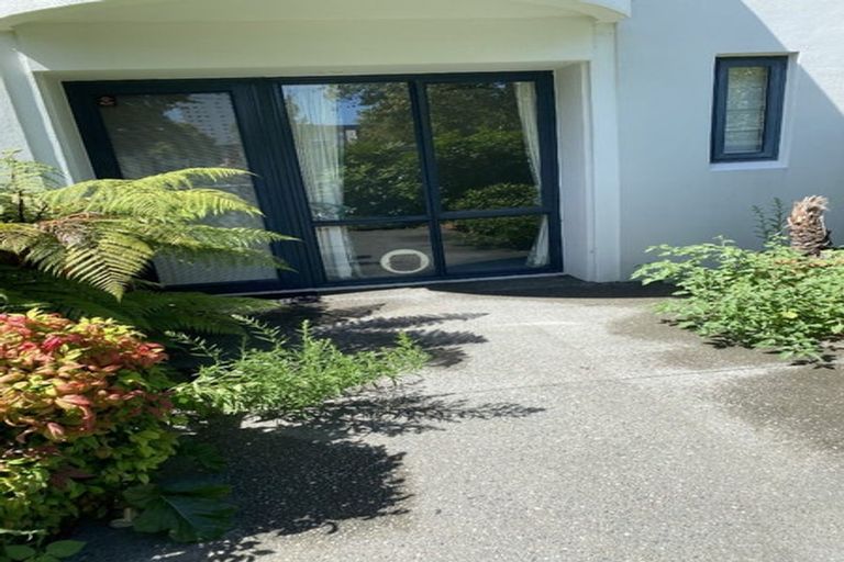 Photo of property in 36 Latimer Square, Christchurch Central, Christchurch, 8011