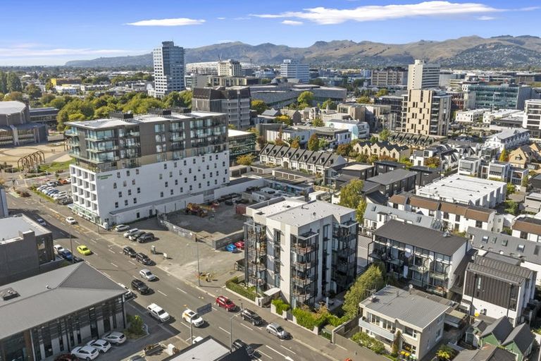 Photo of property in 1/50 Kilmore Street, Christchurch Central, Christchurch, 8013