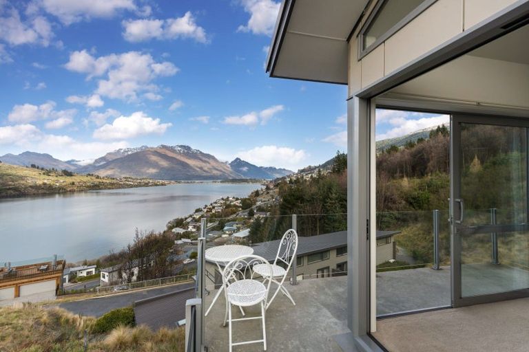 Photo of property in Upper Flat, 43 Middleton Road, Frankton, Queenstown, 9300