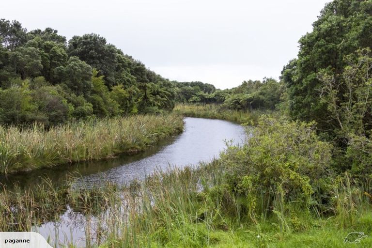 Photo of property in 5 Waipu View Drive, Bell Block, New Plymouth, 4312