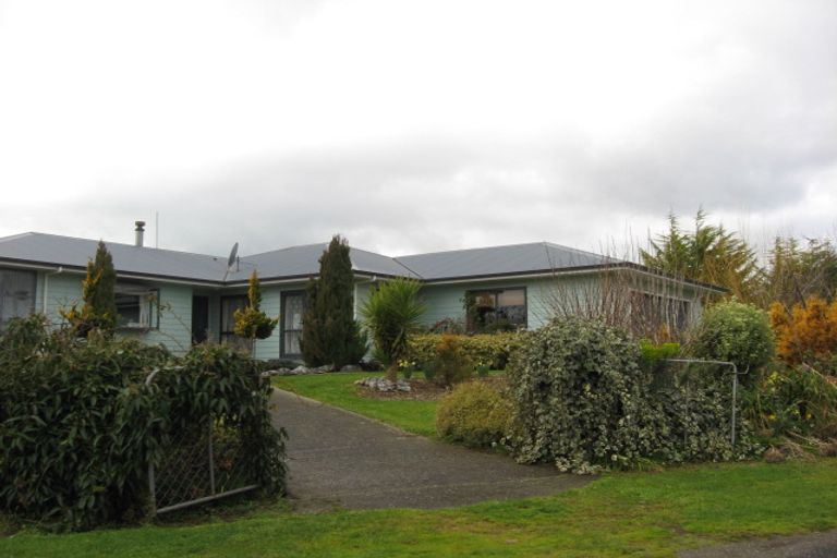 Photo of property in 9 Moulder Road, Takaka, 7183