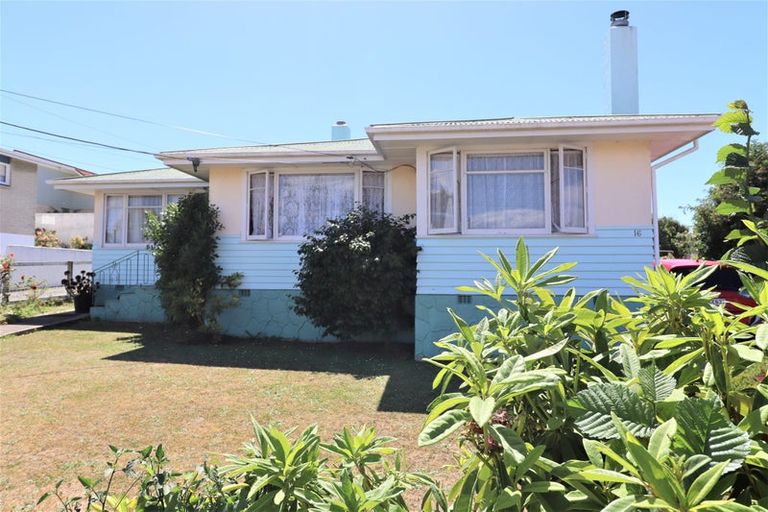 Photo of property in 16 Dee Street, Oamaru, 9400