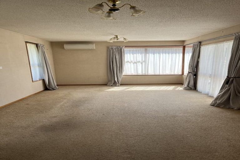 Photo of property in 5b Rolfe Place, Bishopdale, Christchurch, 8053