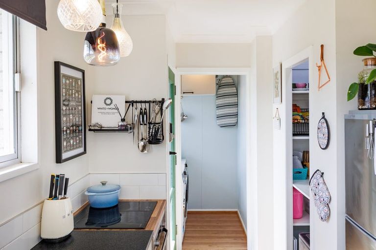 Photo of property in 31 Anakiwa Street, Kelvin Grove, Palmerston North, 4414