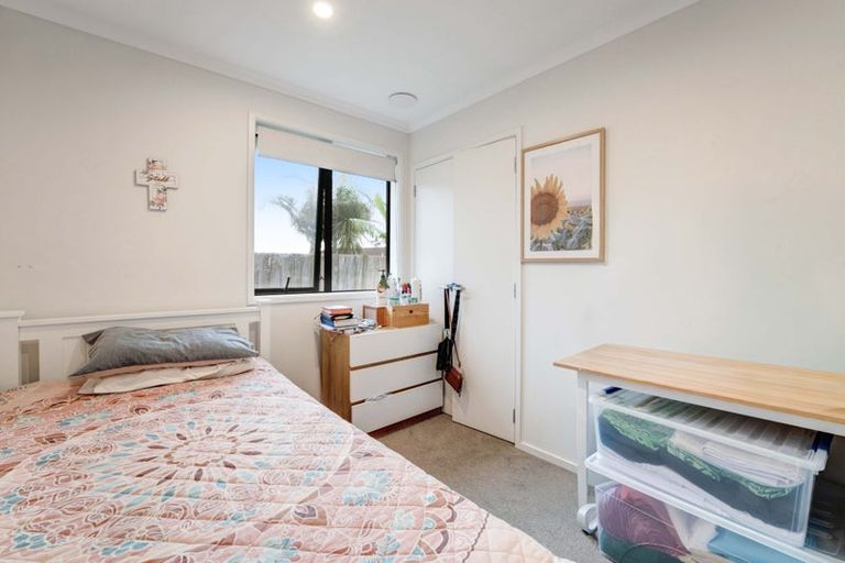 Photo of property in 82a Finlayson Avenue, Clendon Park, Auckland, 2103