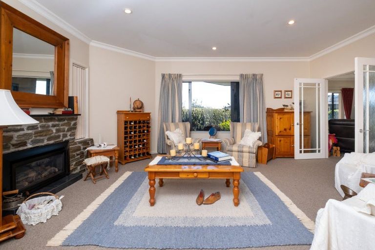 Photo of property in 14 Meissner Road, Havelock North, 4130