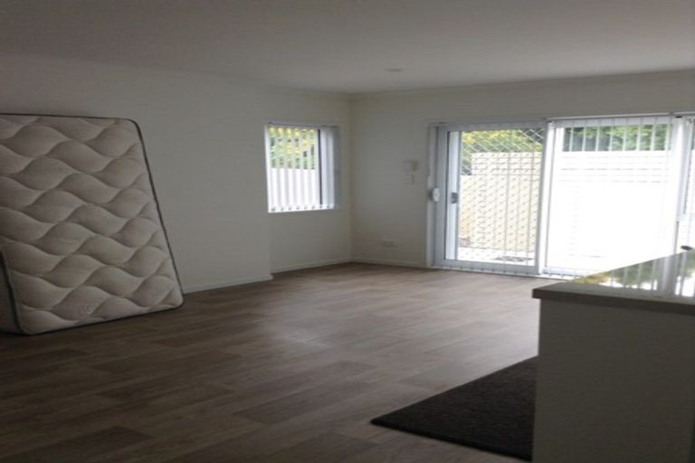 Photo of property in 33a Hyde Street, Manurewa East, Auckland, 2102