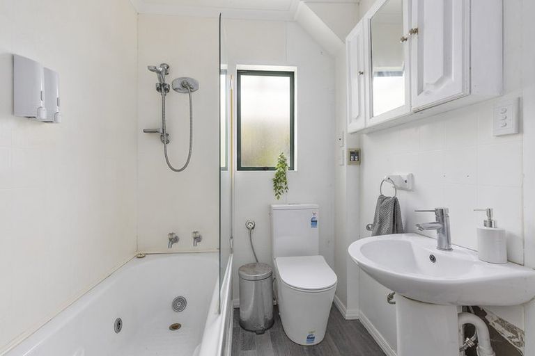 Photo of property in 98a Quebec Street, Kingston, Wellington, 6021