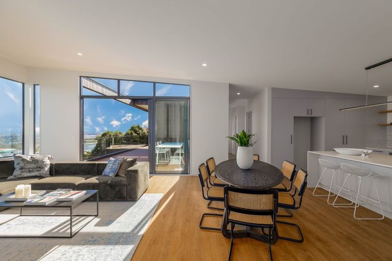 Photo of property in 134 Cannon Hill Crescent, Mount Pleasant, Christchurch, 8081