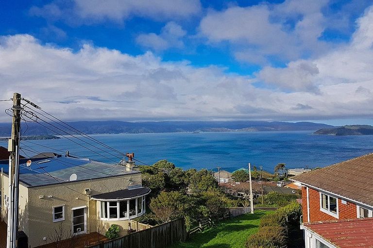 Photo of property in 156 Homebush Road, Khandallah, Wellington, 6035