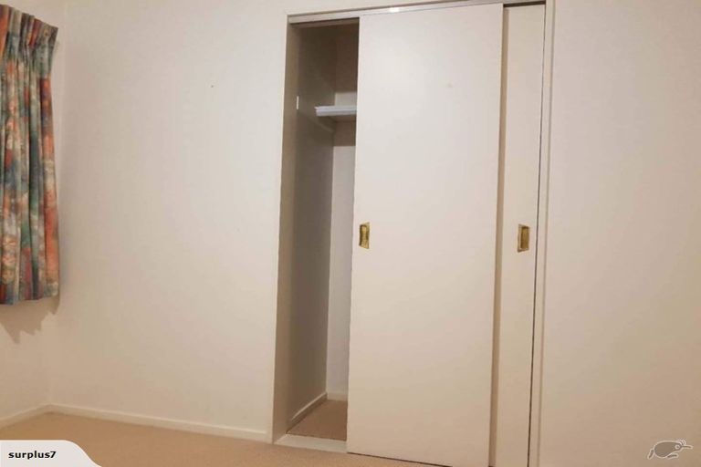 Photo of property in 51 James Evans Drive, Northcote, Auckland, 0627