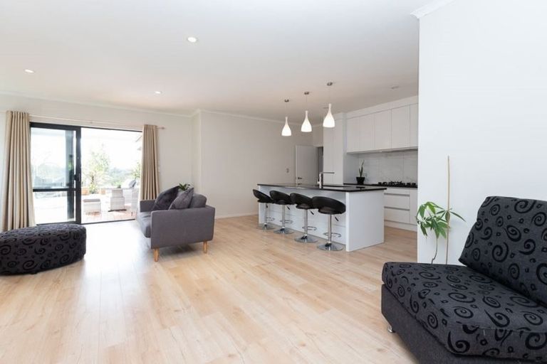 Photo of property in 70a Nevada Road, Silverdale, Hamilton, 3216