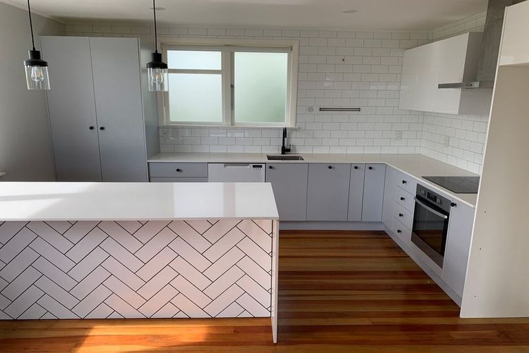 Photo of property in 110 Tireti Road, Titahi Bay, Porirua, 5022