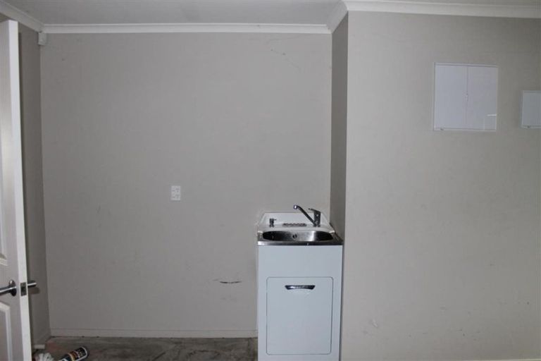 Photo of property in 103 Kirton Drive, Riverstone Terraces, Upper Hutt, 5018