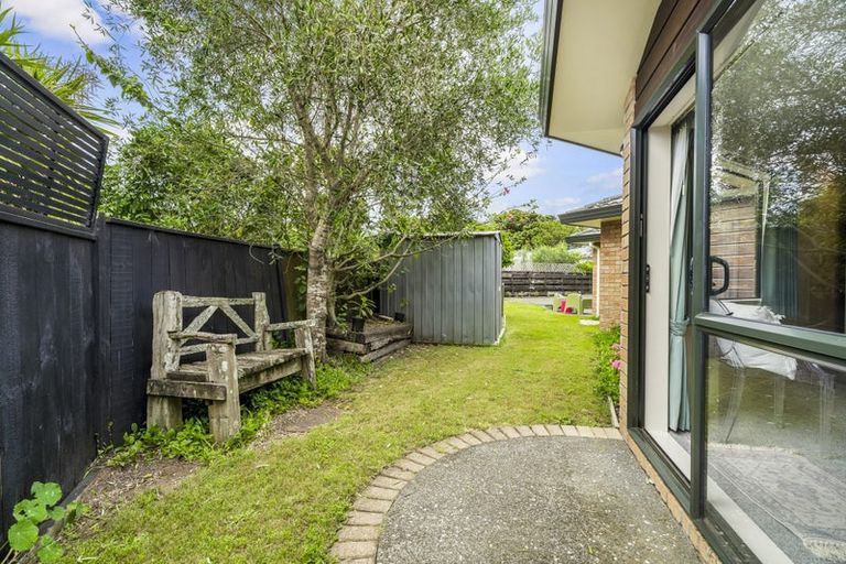 Photo of property in 32a Pine Road, Orewa, 0931