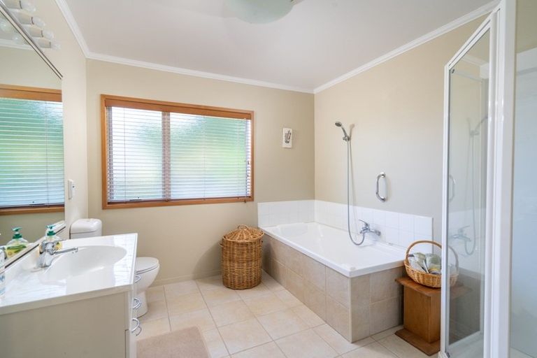Photo of property in 7 Kahurangi Drive, Rangatira Park, Taupo, 3330
