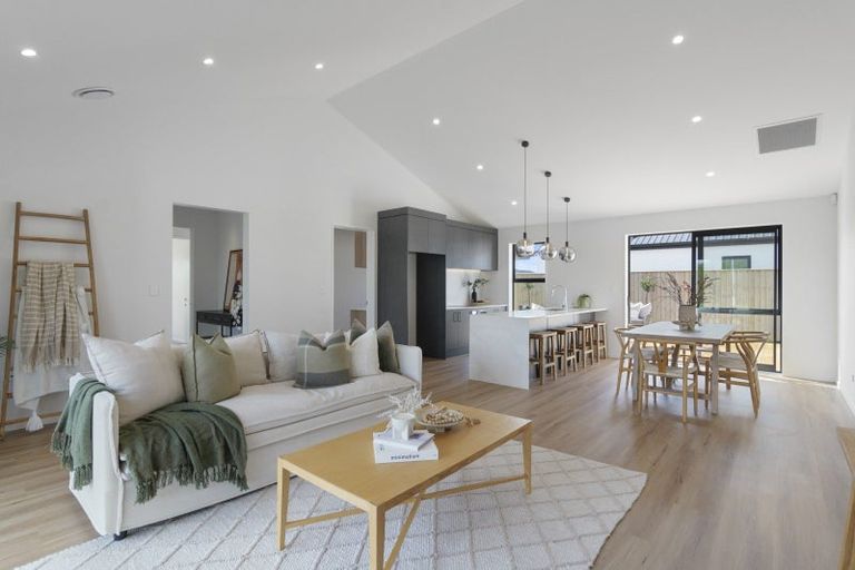 Photo of property in 69 Milns Road, Halswell, Christchurch, 8025