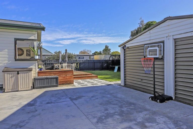 Photo of property in 118a Tait Drive, Greenmeadows, Napier, 4112