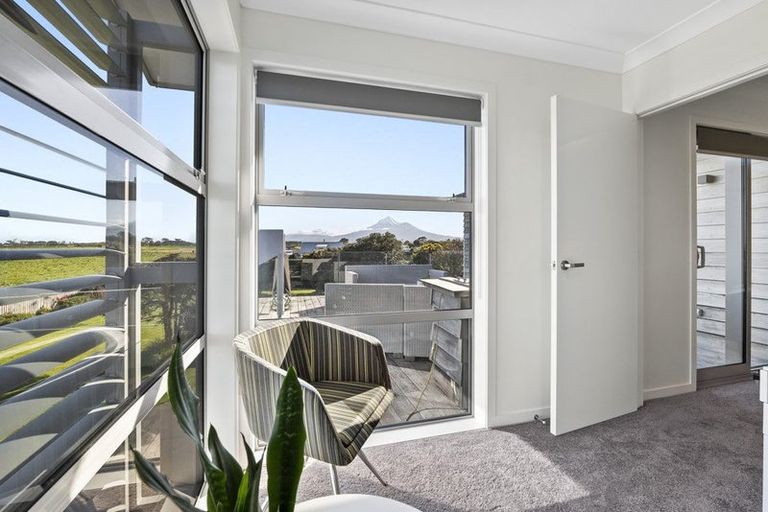 Photo of property in 3 Ponderosa Place, Opunake, 4616