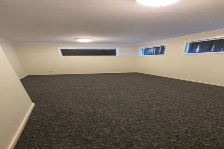 Photo of property in 26 Burbank Avenue, Manurewa, Auckland, 2102