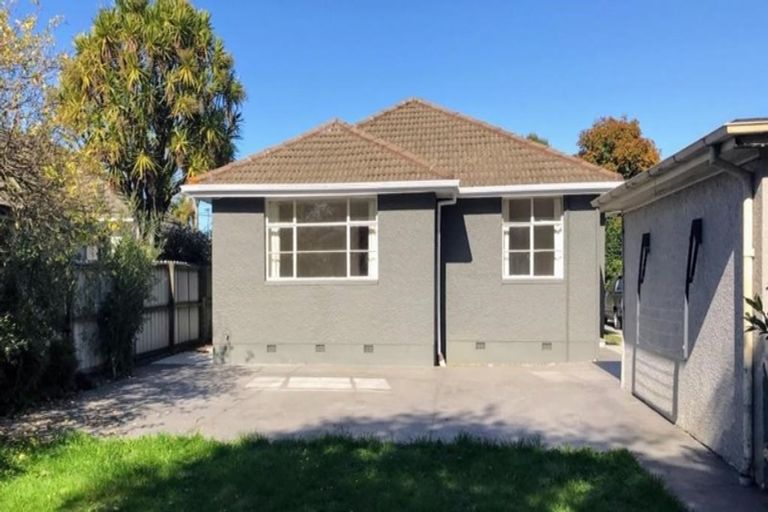 Photo of property in 2/61 Acacia Avenue, Upper Riccarton, Christchurch, 8041