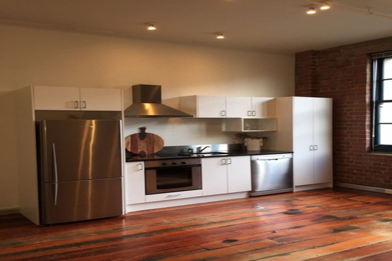 Photo of property in Hannahs Warehouse, 20/13 Leeds Street, Te Aro, Wellington, 6011