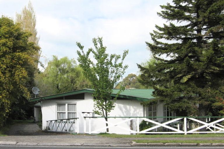 Photo of property in 99b Kawaha Point Road, Kawaha Point, Rotorua, 3010