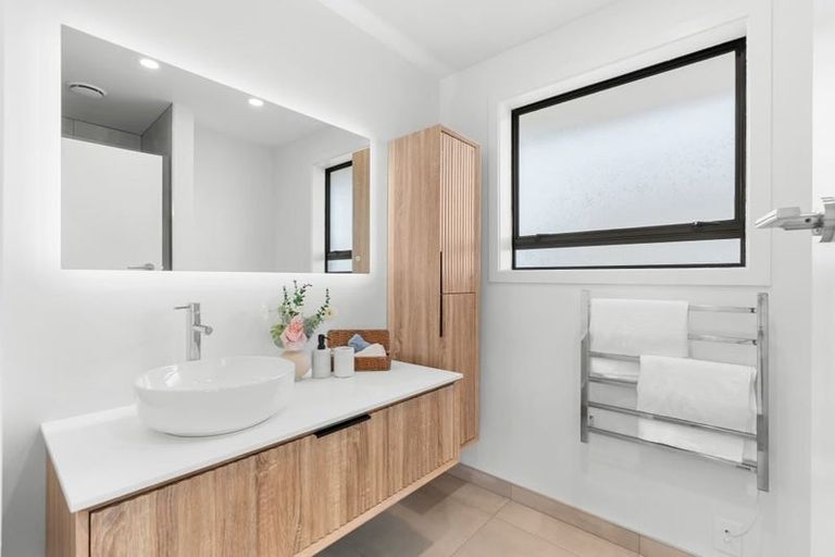 Photo of property in 100 Farrington Avenue, Bishopdale, Christchurch, 8053