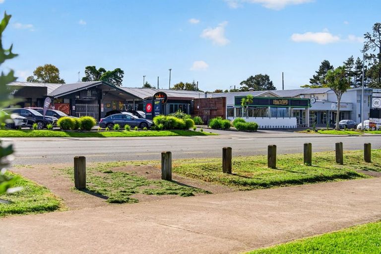 Photo of property in 5/1 Hillcrest Avenue, Hillcrest, Auckland, 0627