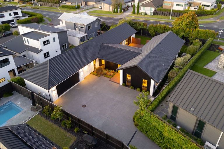 Photo of property in 4 Riverpoint Glade, Flagstaff, Hamilton, 3210