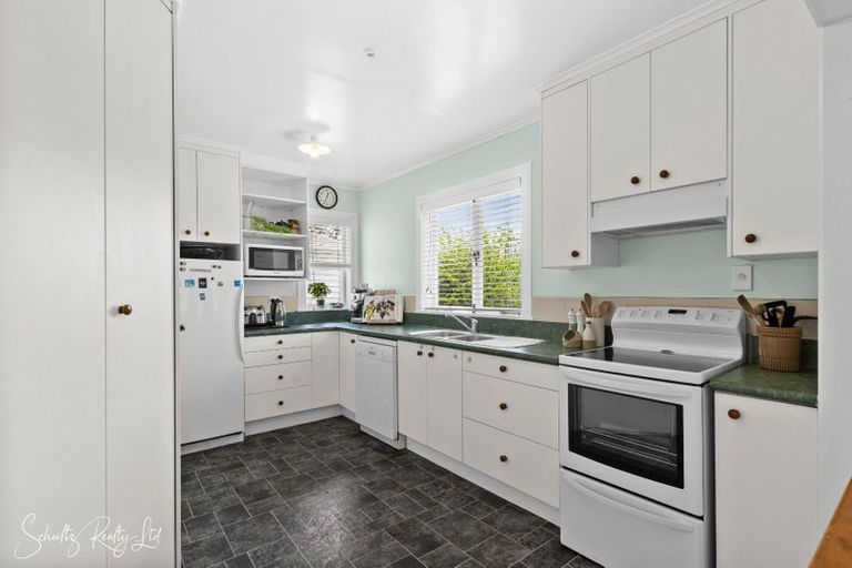 Photo of property in 632 Pahi Road, Pahi, Paparoa, 0571