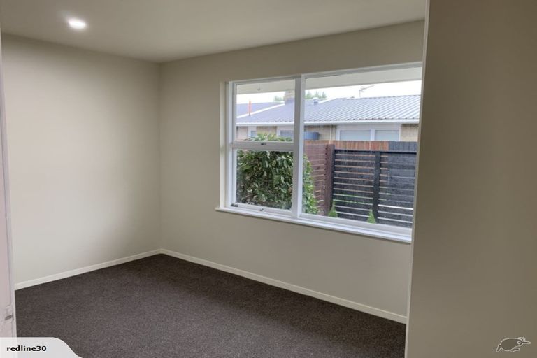 Photo of property in 1/78 Middlepark Road, Sockburn, Christchurch, 8042