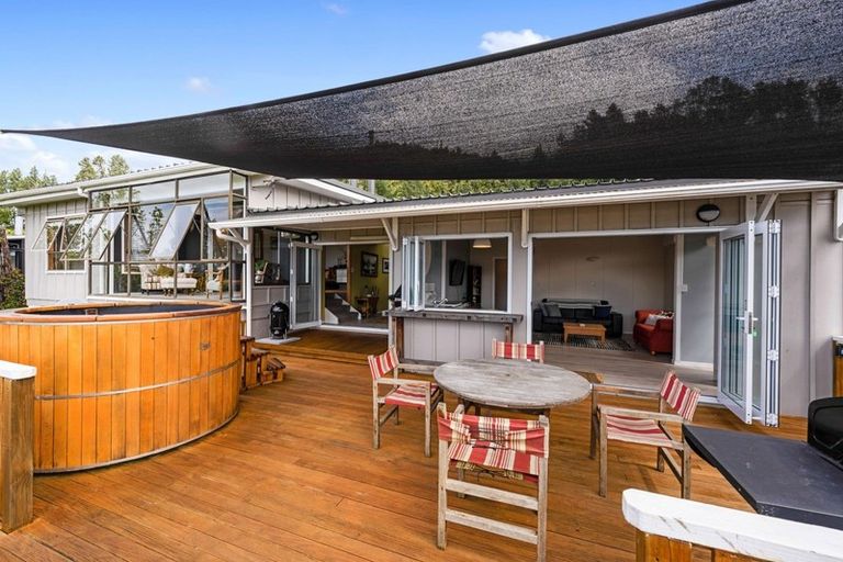 Photo of property in 172 State Highway 30, Lake Rotoma, Rotorua, 3074