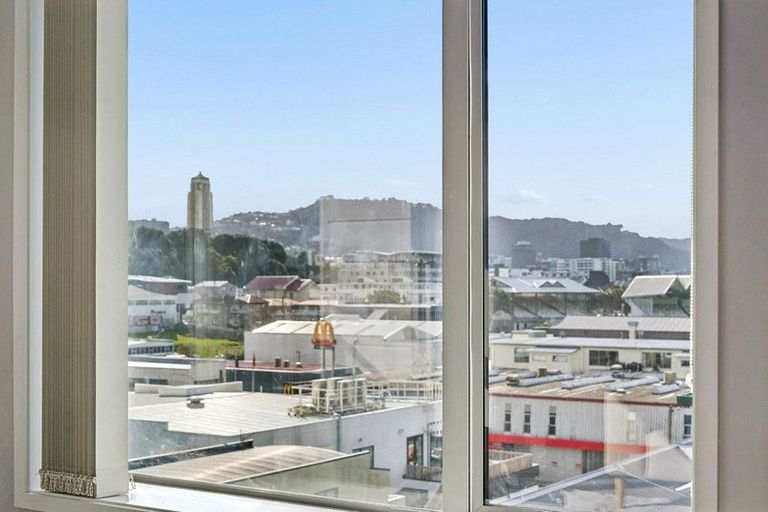 Photo of property in Grosvenor Cl, 10/6 Brown Street, Mount Cook, Wellington, 6021