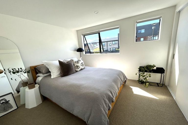 Photo of property in 7 Kotuitui Street, Manukau, Auckland, 2104