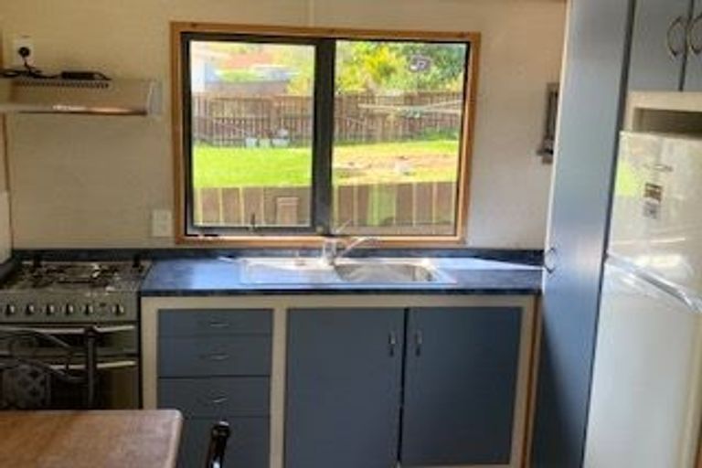 Photo of property in 101 Sunnynook Road, Forrest Hill, Auckland, 0620