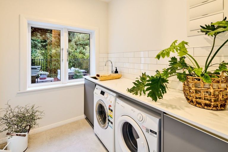 Photo of property in Wilton House, 1 Wilton Bush Road, Wilton, Wellington, 6012