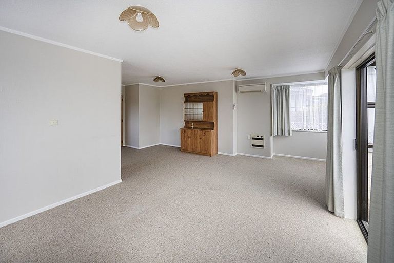 Photo of property in 52a Till Street, South Hill, Oamaru, 9400