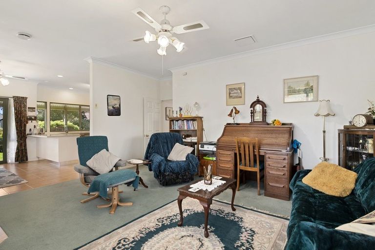 Photo of property in 12 Templemore Drive, Richmond, 7020