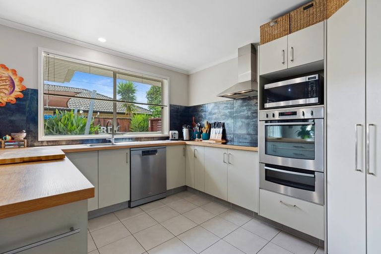 Photo of property in 99 Longview Drive, Papamoa Beach, Papamoa, 3118