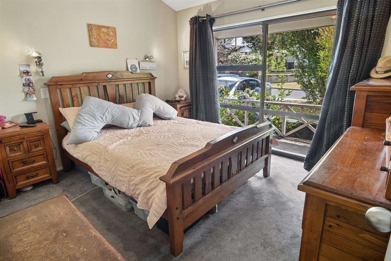 Photo of property in 2 Eliot Place, Leamington, Cambridge, 3432