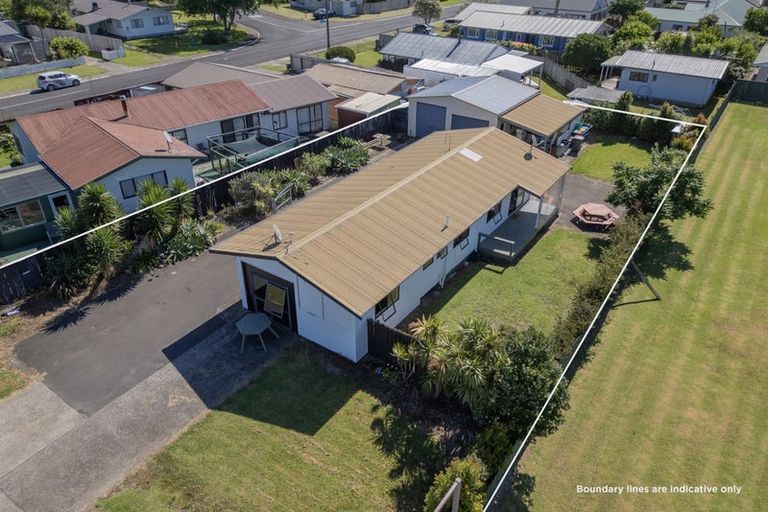 Photo of property in 34 Cook Drive, Whitianga, 3510