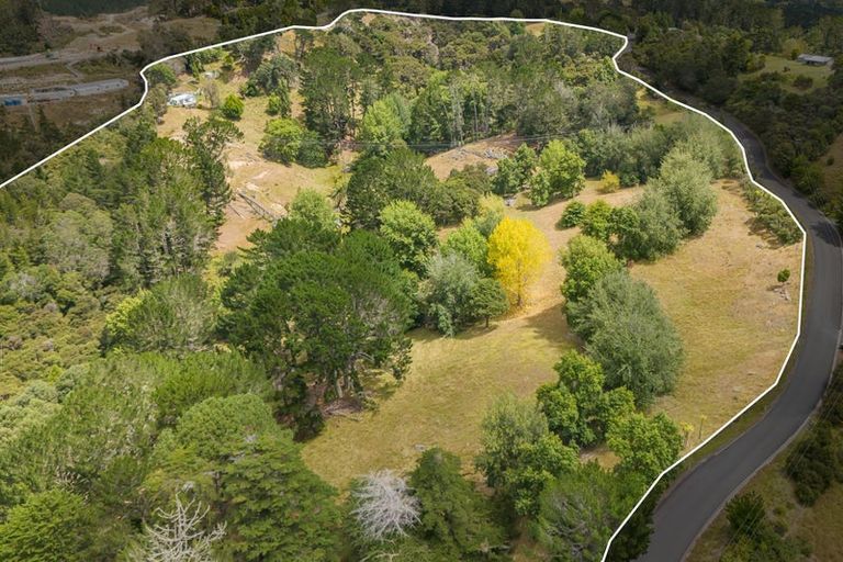 Photo of property in 266 Duck Creek Road, Stillwater, Silverdale, 0993