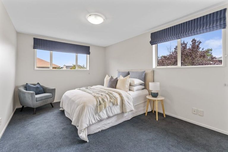 Photo of property in 9 Saint Clair Close, Harewood, Christchurch, 8051