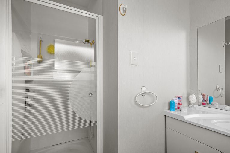 Photo of property in 130 Sunderland Street, Clyde, 9330