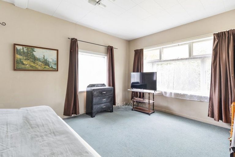 Photo of property in 102 Levels Plain Road, Levels, Timaru, 7975