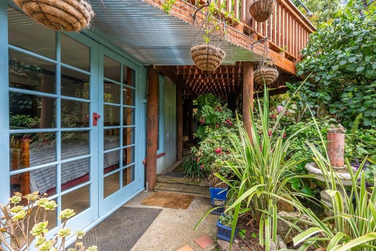 Photo of property in 32b Main Street, Hospital Hill, Napier, 4110