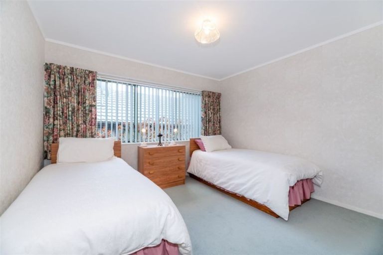 Photo of property in 73a Konini Road, Titirangi, Auckland, 0604