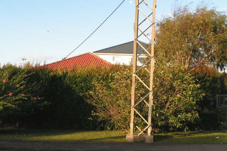Photo of property in 2/50 Francis Street, Hauraki, Auckland, 0622