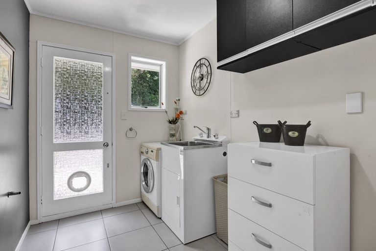 Photo of property in 9e Kereru Place, Upper Vogeltown, New Plymouth, 4310